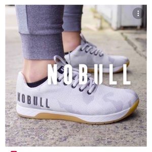 NOBULL Women/Unisex White/Gray  Outwork Trainer Sneakers Size Women-10; Men- 8.5